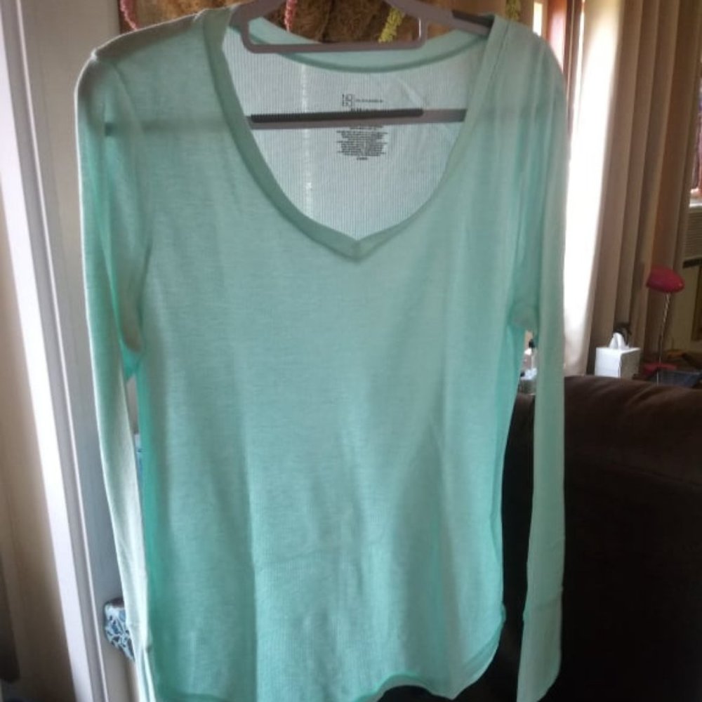 No Boundaries pastel long sleeve tee